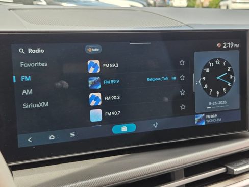 Used 2026 Hyundai Santa Fe SEL FWD image 24