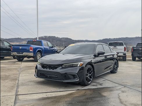 Used 2023 Honda Civic Sport image 1