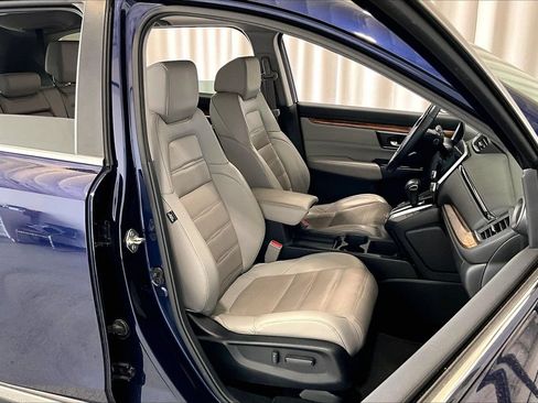 Used 2018 Honda CR-V Touring image 14