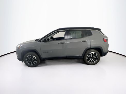 Used 2022 Jeep Compass Limited AWD/4WD image 8