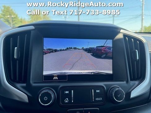 Used 2024 GMC Terrain SLT AWD/4WD image 24