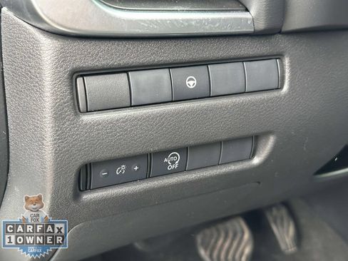 Used 2023 Nissan Rogue SV AWD/4WD image 21
