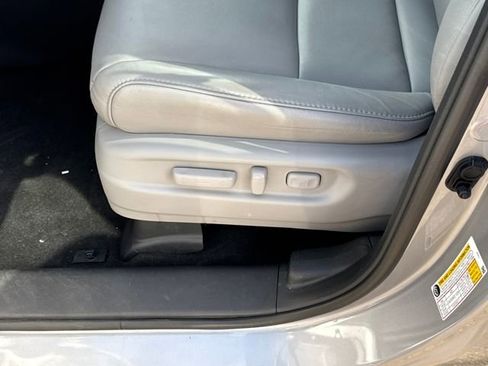 Certified 2022 Honda Pilot Special Edition image 4