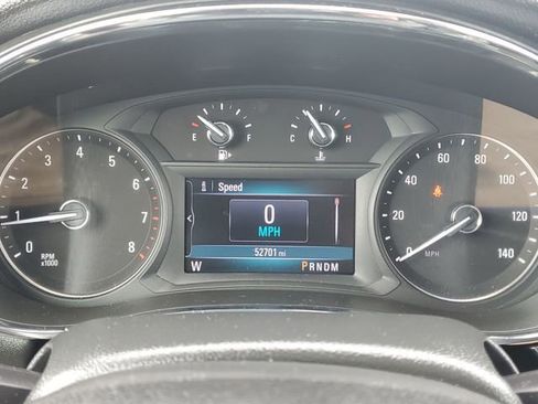 Used 2020 Buick Encore Preferred image 10