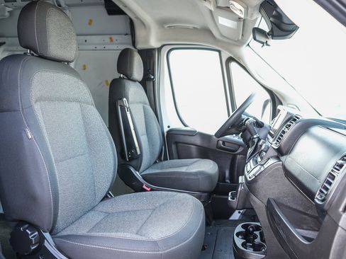 Used 2023 RAM ProMaster 2500 image 15