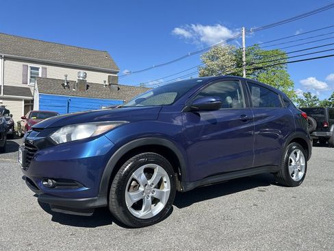 Used 2016 Honda HR-V EX image 1