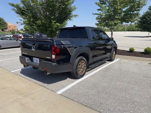 Used 2021 Honda Ridgeline Black Edition image 3