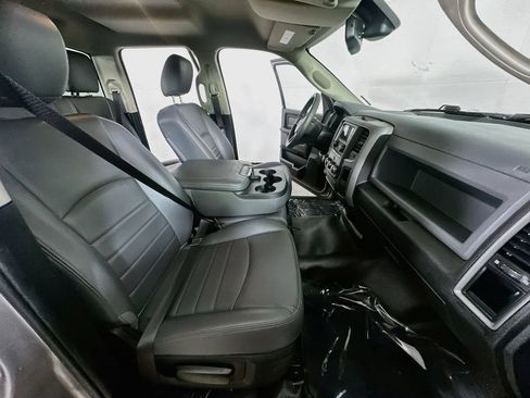 Used 2020 RAM 1500 Tradesman RWD image 12