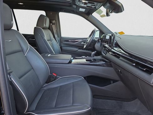 Certified 2024 Cadillac Escalade Sport w/ LPO, ONYX Package image 26