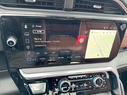 Used 2024 GMC Sierra 1500 Denali Ultimate image 16