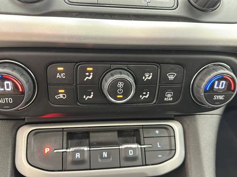 Used 2023 GMC Acadia SLE w/ Driver Convenience Package AWD/4WD image 21
