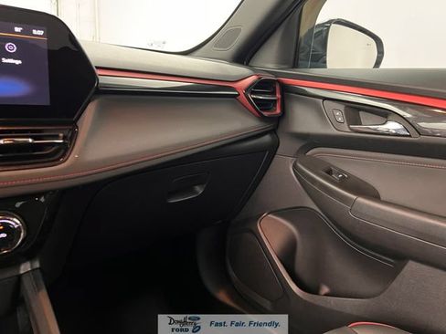 Used 2026 Chevrolet TrailBlazer RS w/ Convenience Package FWD image 42