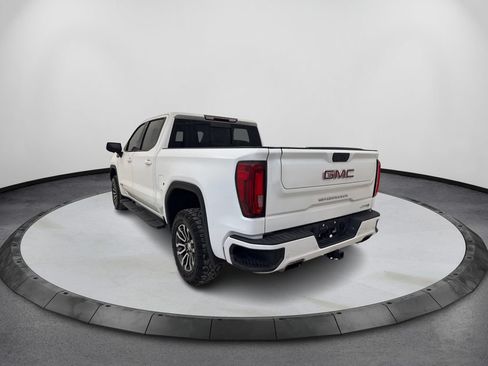 Used 2020 GMC Sierra 1500 AT4 w/ Off-Road Performance Package AWD/4WD image 8