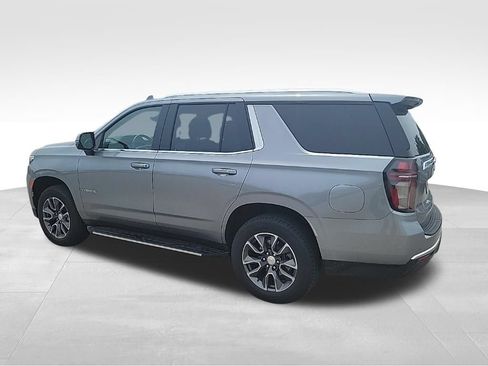 Used 2023 Chevrolet Tahoe LT w/ Luxury Package AWD/4WD image 12