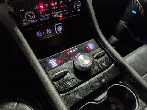 Used 2021 Jeep Grand Cherokee L Overland image 11