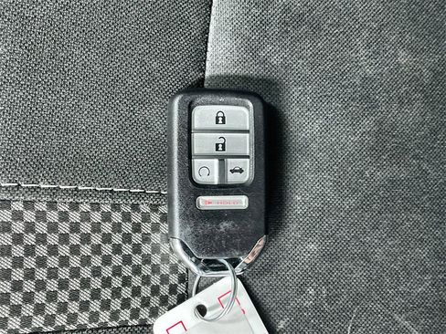 Used 2021 Honda Civic Sport image 30