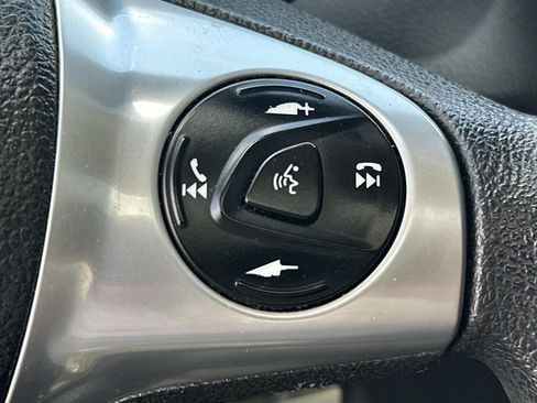 Used 2014 Ford Focus SE FWD image 21