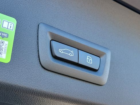 New 2026 BMW X3 xDrive30 w/ Premium Package image 8