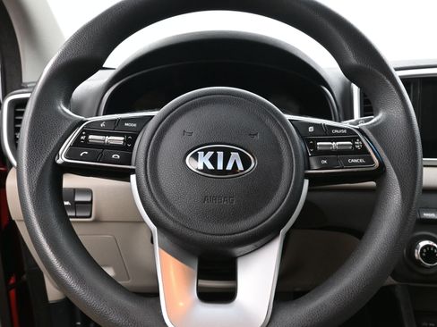 Used 2022 Kia Sportage LX image 13