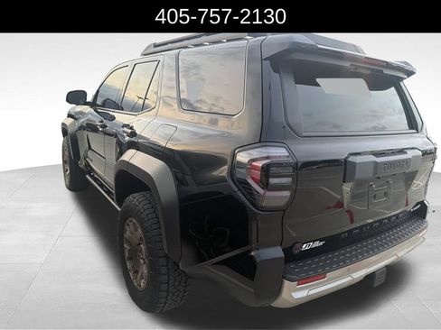 Used 2025 Toyota 4Runner Trailhunter AWD/4WD image 4