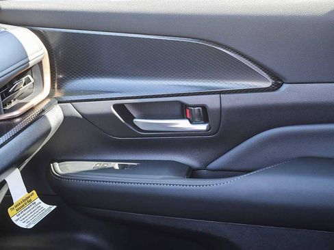 New 2026 Toyota Grand Highlander AWD Hybrid image 24