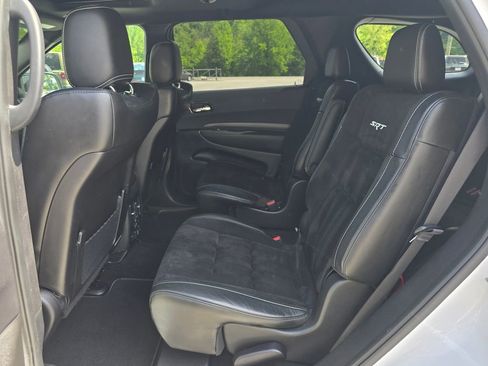 Used 2021 Dodge Durango SRT w/ Technology Group AWD/4WD image 13