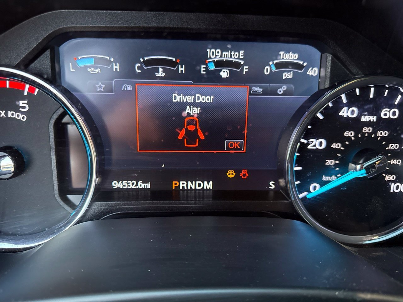 Used 2020 Ford F450 Platinum w/ FX4 Off-Road Package AWD/4WD image 23