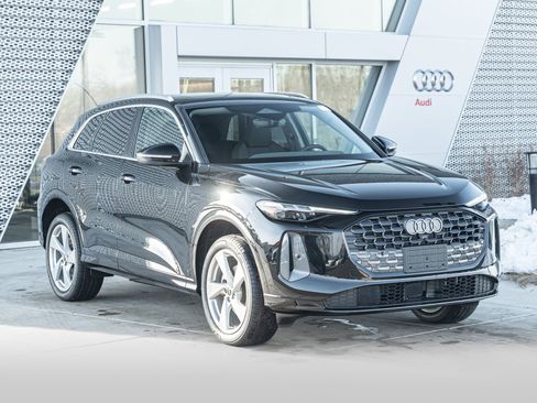 New 2025 Audi Q5 Premium Plus image 2