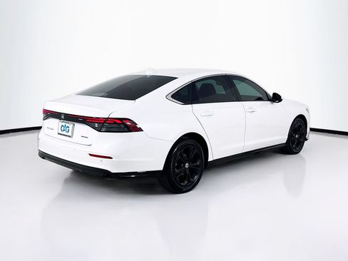 Used 2024 Honda Accord EX-L image 8