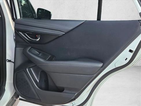 Used 2022 Subaru Outback Premium image 18