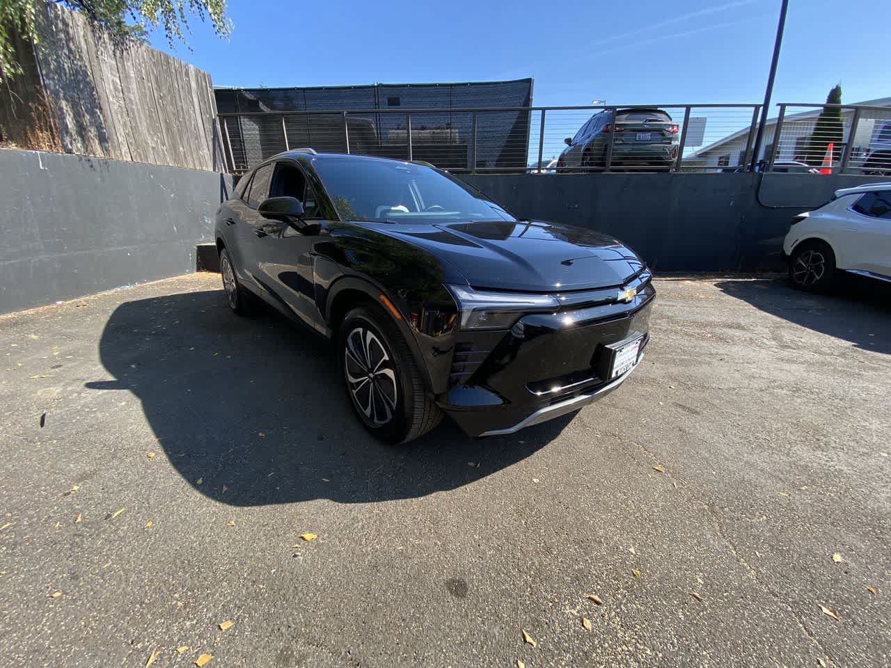 Used 2024 Chevrolet Blazer EV LT AWD/4WD image 8