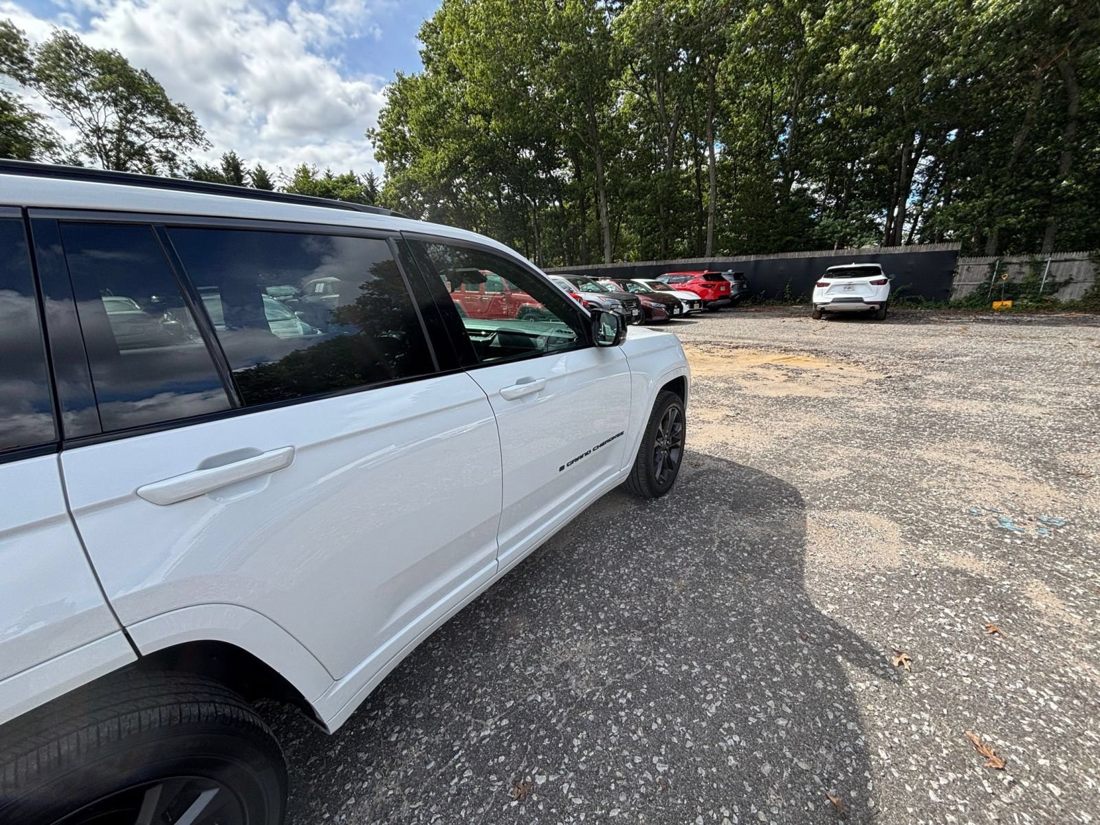 Used 2026 Jeep Grand Cherokee Limited AWD/4WD image 12