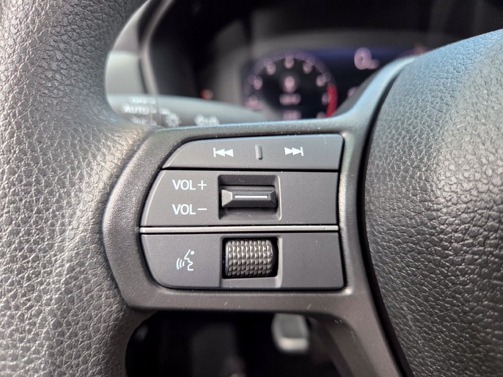 Used 2025 Honda Accord SE image 20