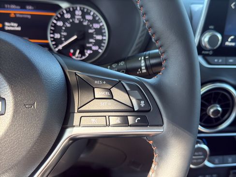 New 2025 Nissan Sentra SR image 21