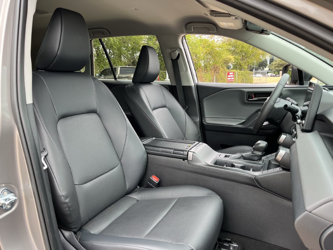Used 2026 Toyota RAV4 XLE Premium FWD image 24