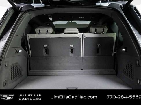 New 2026 Cadillac Escalade IQL Luxury image 32