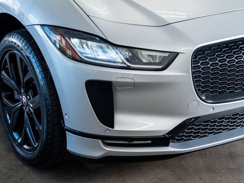 Used 2020 Jaguar I-PACE S image 17