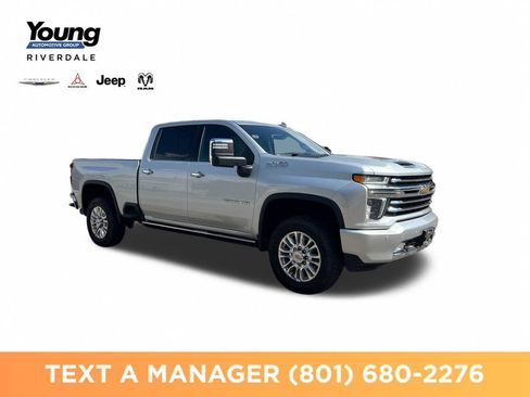 Used 2023 Chevrolet Silverado 3500 High Country w/ Z71 Off-Road Package AWD/4WD image 7