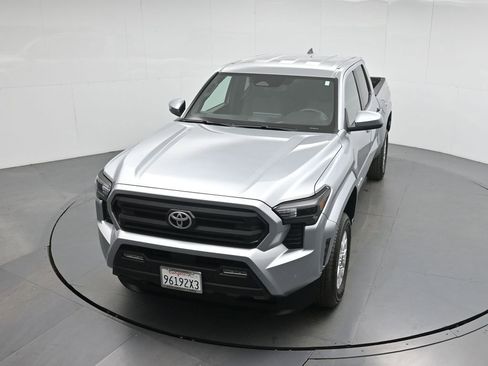 Used 2024 Toyota Tacoma SR5 image 37