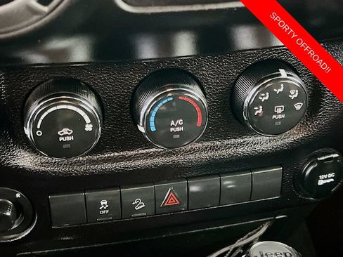 Used 2017 Jeep Wrangler Sport w/ Quick Order Package 24S AWD/4WD image 14