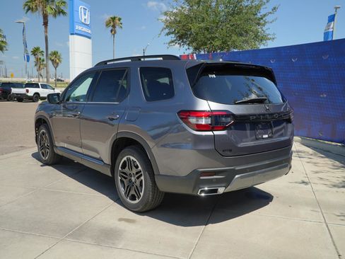 New 2026 Honda Pilot image 9