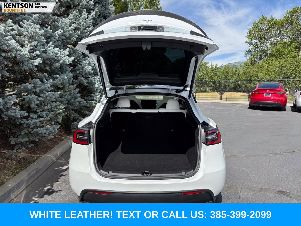 Used 2023 Tesla Model Y Performance AWD/4WD image 30