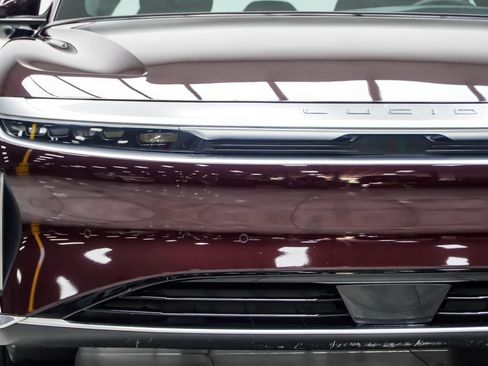 Used 2024 Lucid Air Pure RWD image 11