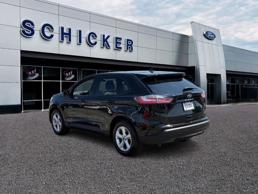 Used 2022 Ford Edge SE AWD/4WD image 3