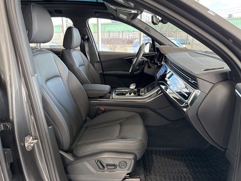 Used 2025 Audi Q7 3.0T Premium Plus image 49