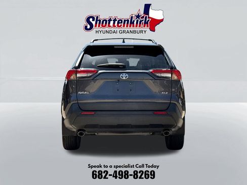 Used 2024 Toyota RAV4 XLE Premium FWD image 7