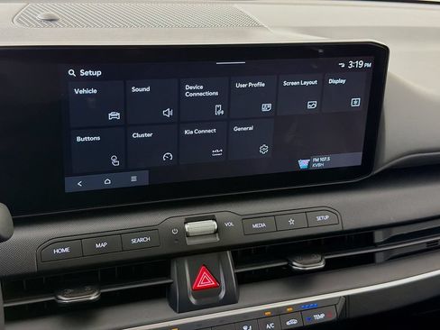 Used 2025 Kia K4 FWD image 33