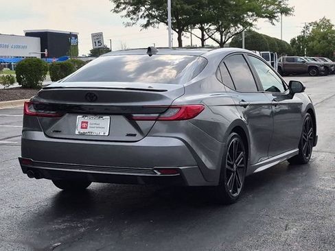 Used 2025 Toyota Camry XSE FWD image 6