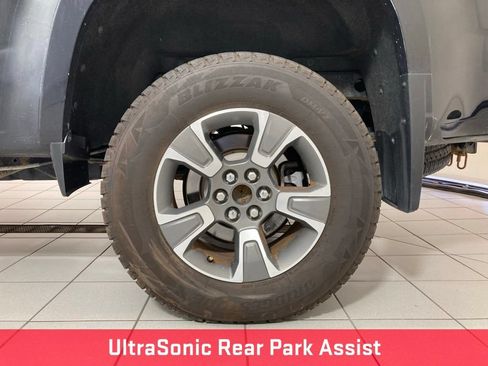 Used 2021 Chevrolet Colorado Z71 w/ Z71 Midnight Edition AWD/4WD image 22