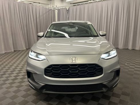 Used 2024 Honda HR-V LX image 2